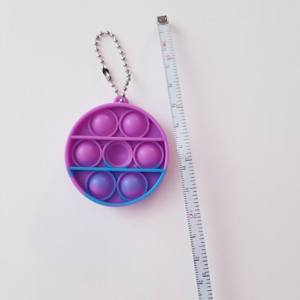NEW Simple dimple fidget pop it key chains - Picture 4 of 4